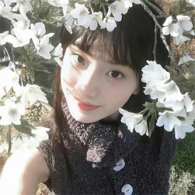 黄昏时分、牵着手